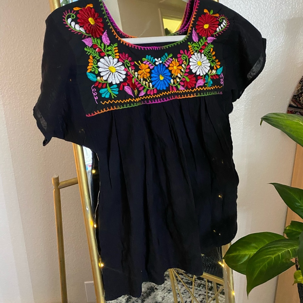 Black shirt with Mexican floral embroidery Rainbow